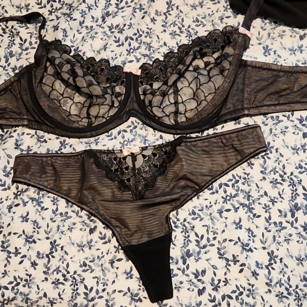 NWT Adore me bra and pant